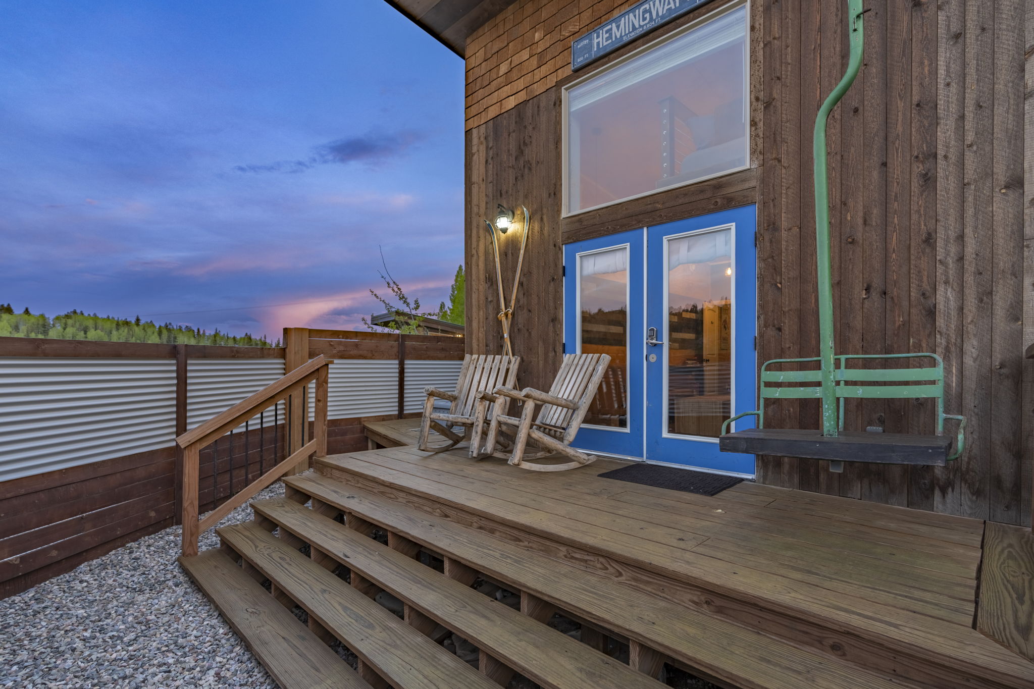 Wright-48721US-550-Twilight-00056-HDR